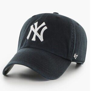 Men's '47 Black New York Yankees Dark Tropic Clean Up Adjustable Hat - NWT